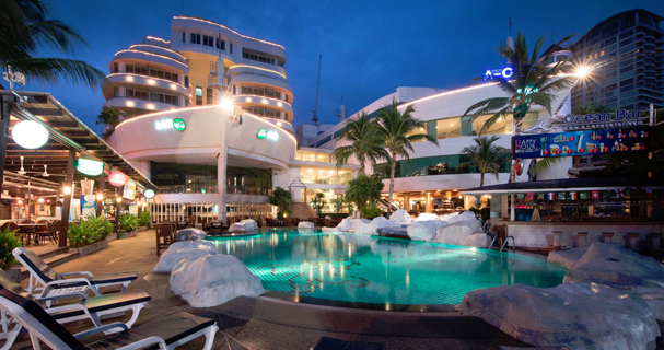 a-one-royal-cruise-hotel-pattaya